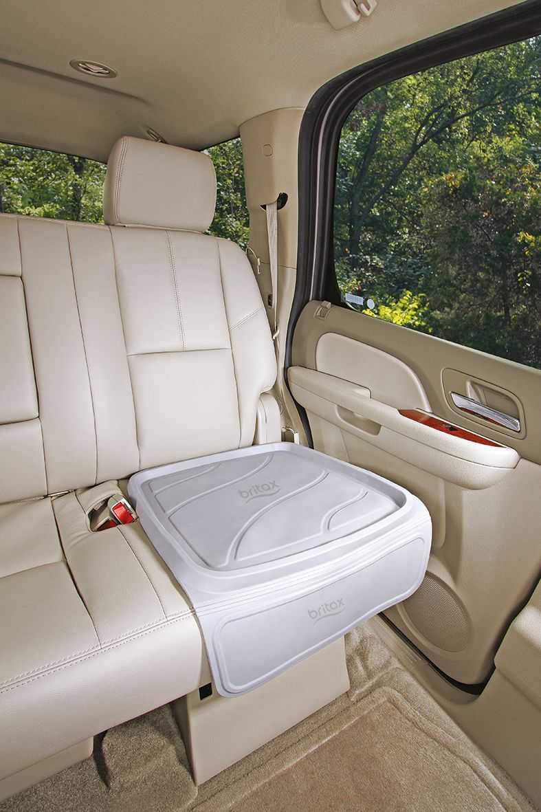 Britax Safe-n-Sound Ultimate Vehicle Seat Protector - Image 3