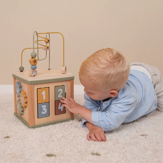 Little Dutch Little Farm Activity Cube - Image 2