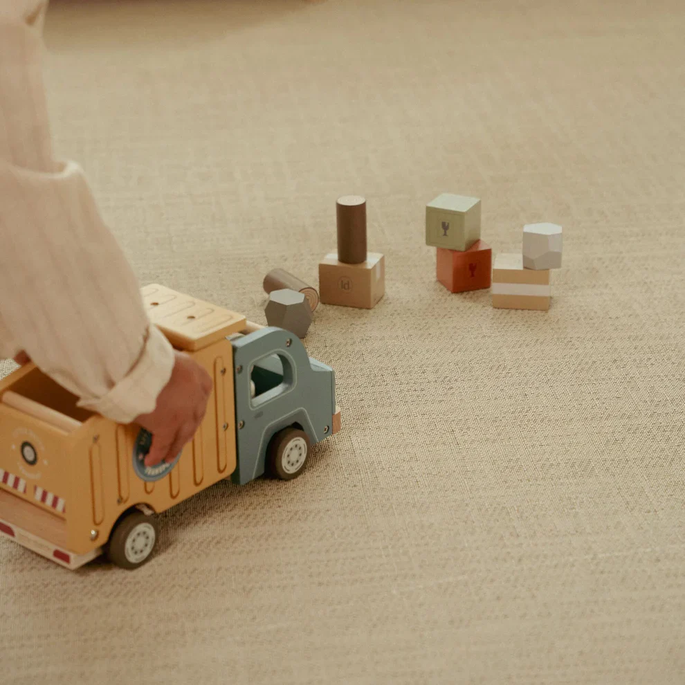 Little Dutch Wooden Garbage Truck - Image 9
