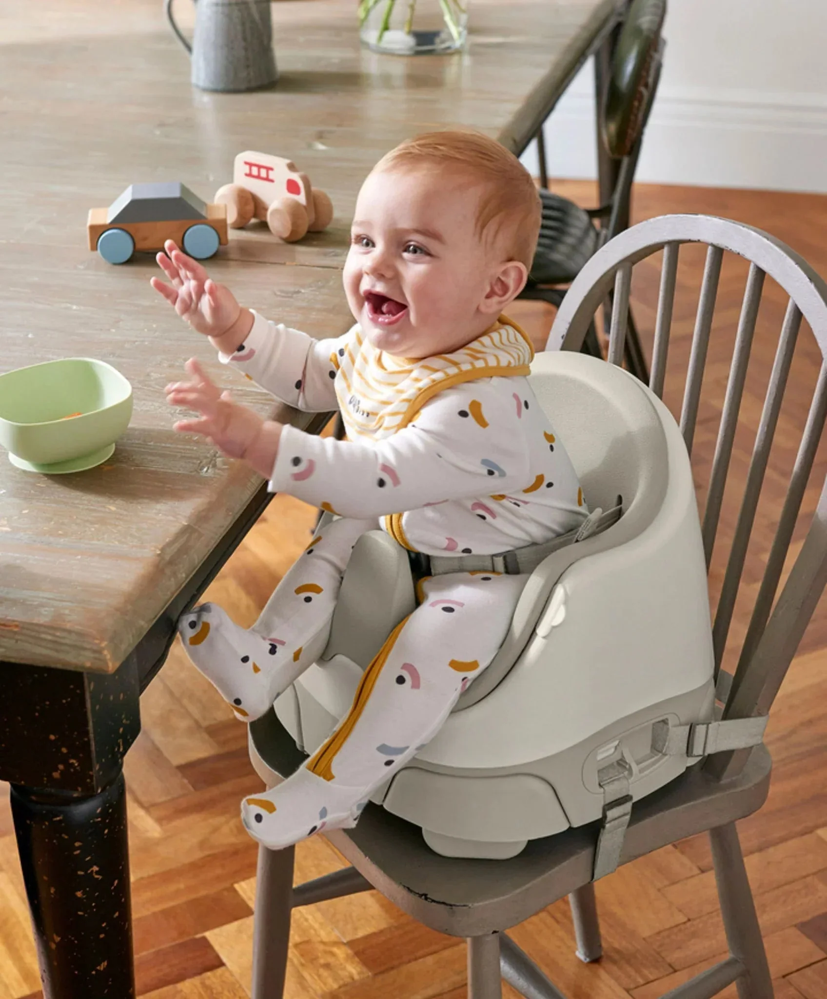 Mamas & Papas Bug 3-in-1 Floor & Booster Seat with Activity Tray-Clay - Image 7