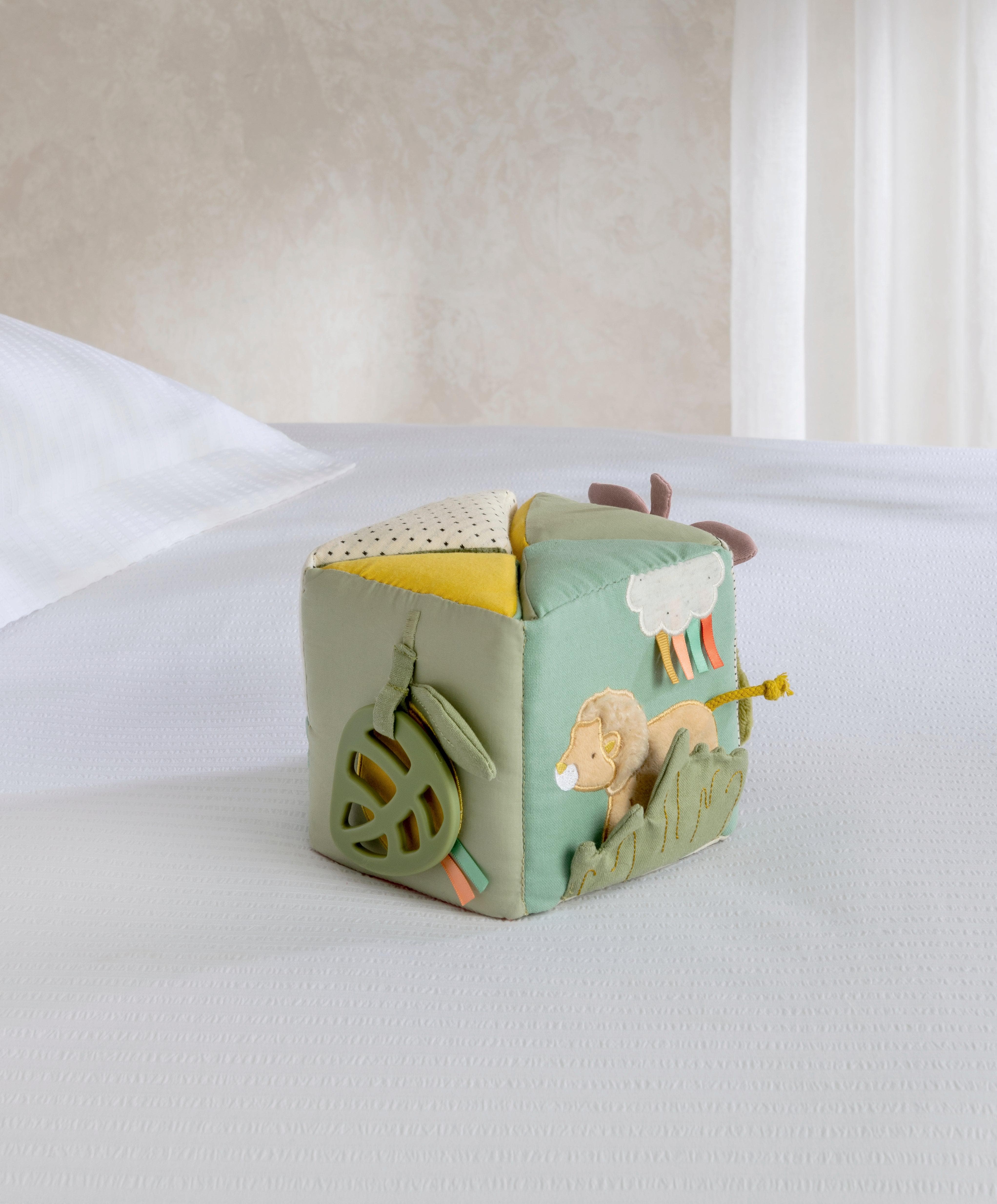 Mamas & Papas Folding Activity Cube - Image 3